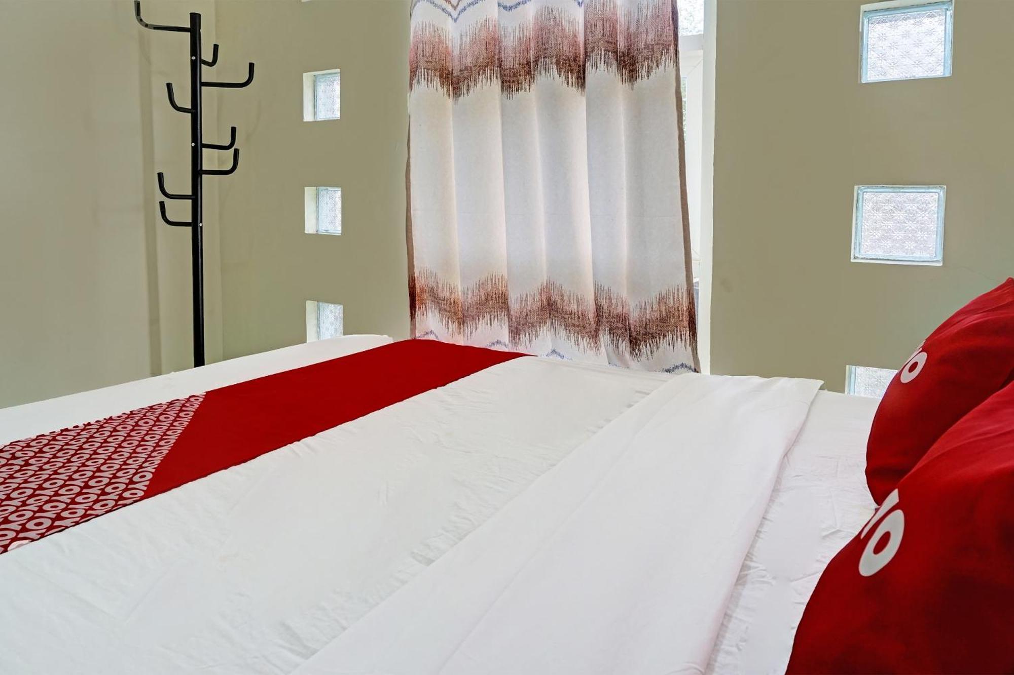 Oyo 91707 Jannah Homestay Syariah Dau المظهر الخارجي الصورة