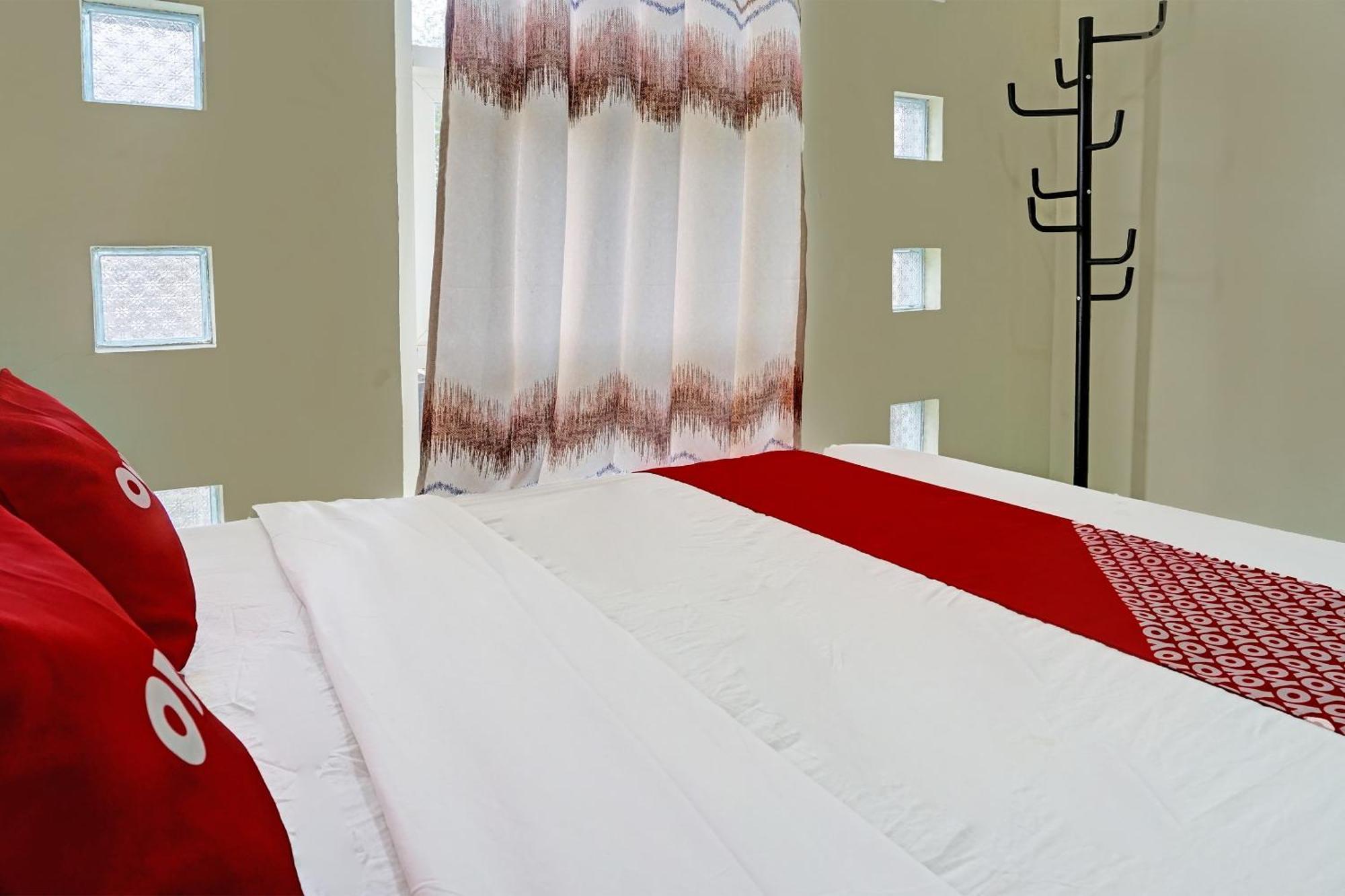 Oyo 91707 Jannah Homestay Syariah Dau المظهر الخارجي الصورة