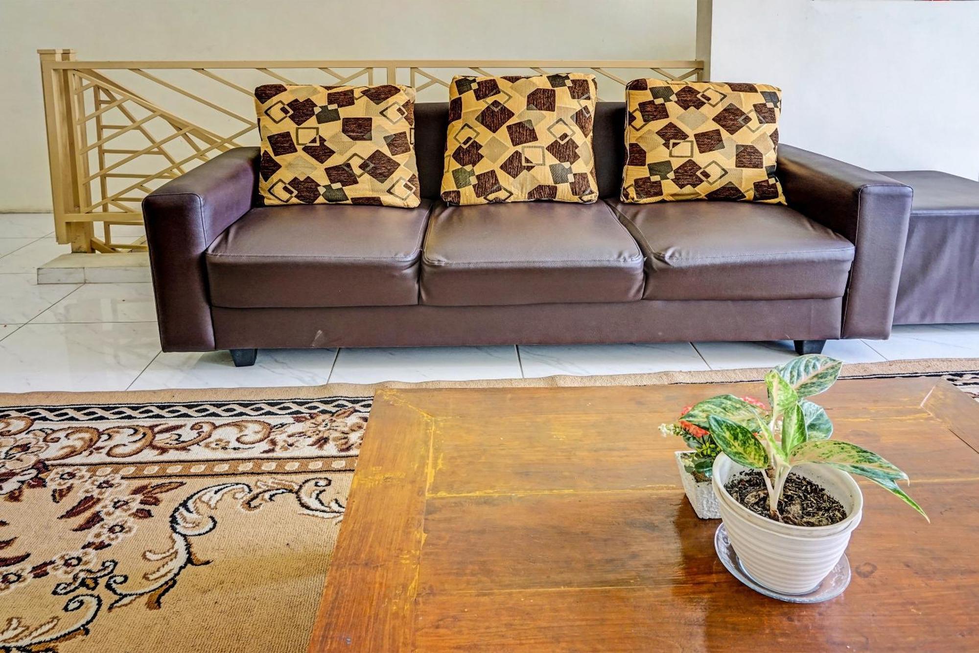Oyo 91707 Jannah Homestay Syariah Dau المظهر الخارجي الصورة